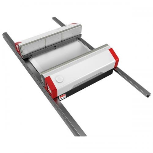 双向直行穿梭车