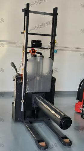 极卷悬臂搬运车，卷料搬运车